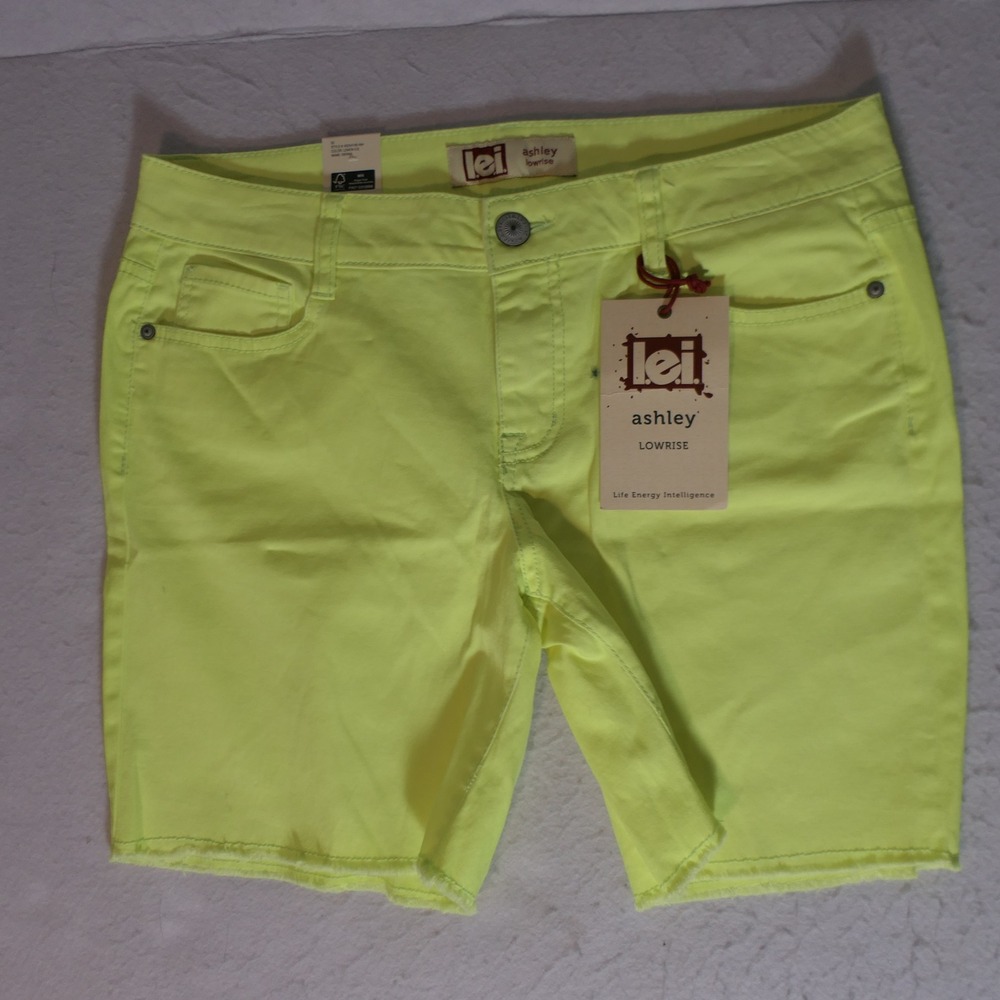 L.E.I. Women Shorts 13 Yellow Ashley Lowrise Neon Y2K Cutoff Streetwear Electric